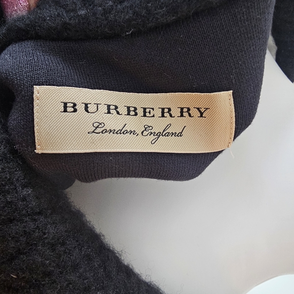 NWOT Burberry Madyrose Sweatshirt Style Sports Poncho - Picture 13 of 16